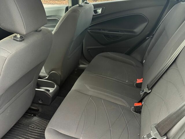 Черный Форд Фиеста, объемом двигателя 1 л и пробегом 42 тыс. км за 8000 $, фото 9 на Automoto.ua