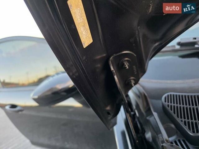 Черный Форд Фиеста, объемом двигателя 1.6 л и пробегом 213 тыс. км за 7333 $, фото 26 на Automoto.ua