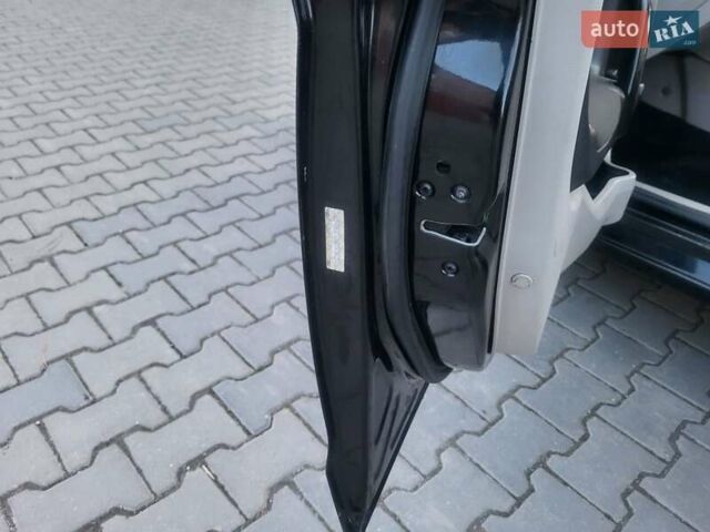 Чорний Форд Фієста, об'ємом двигуна 1.6 л та пробігом 212 тис. км за 7300 $, фото 102 на Automoto.ua