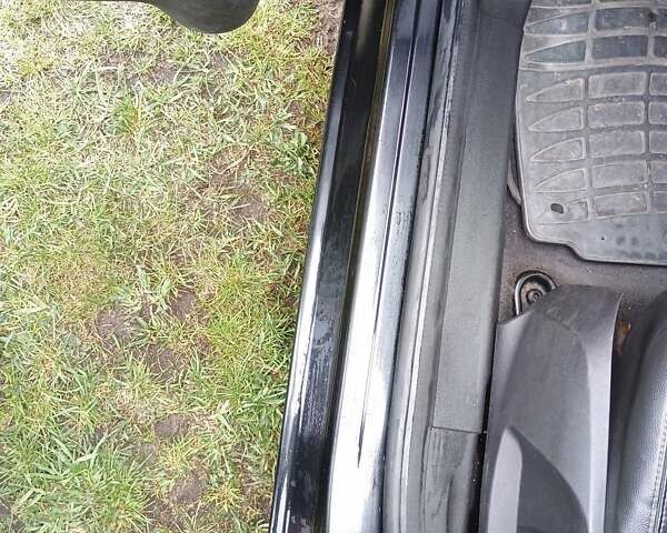 Чорний Форд Фієста, об'ємом двигуна 1.6 л та пробігом 204 тис. км за 7000 $, фото 14 на Automoto.ua