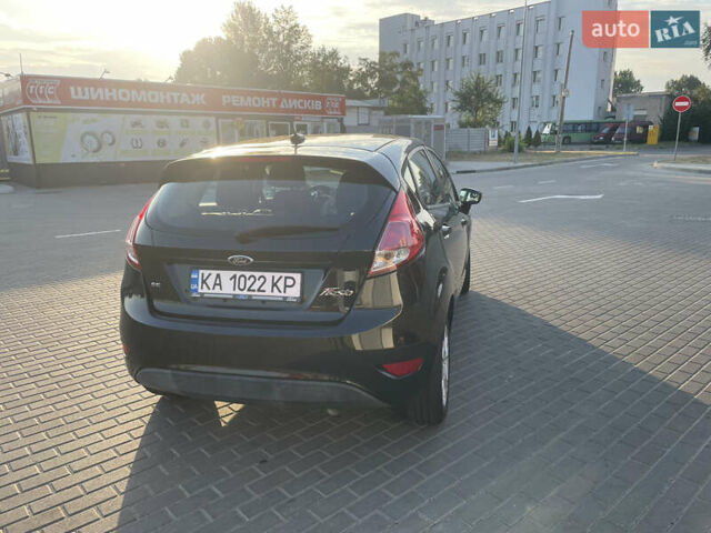 Черный Форд Фиеста, объемом двигателя 1.6 л и пробегом 145 тыс. км за 7500 $, фото 2 на Automoto.ua