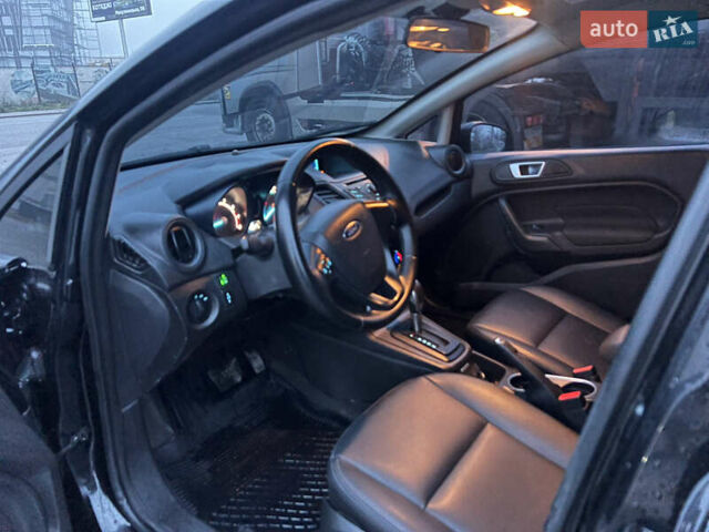 Чорний Форд Фієста, об'ємом двигуна 1.6 л та пробігом 204 тис. км за 6999 $, фото 16 на Automoto.ua