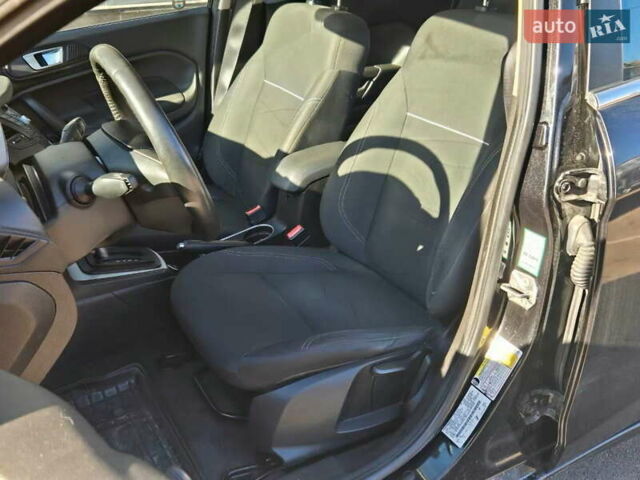 Чорний Форд Фієста, об'ємом двигуна 1.6 л та пробігом 117 тис. км за 6999 $, фото 8 на Automoto.ua