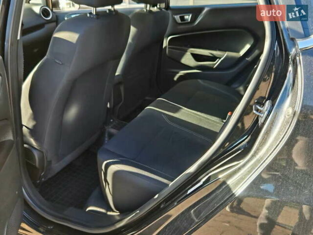 Чорний Форд Фієста, об'ємом двигуна 1.6 л та пробігом 117 тис. км за 6999 $, фото 9 на Automoto.ua