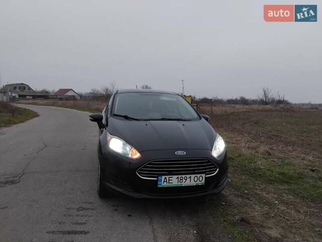 Черный Форд Фиеста, объемом двигателя 1.6 л и пробегом 350 тыс. км за 6500 $, фото 3 на Automoto.ua