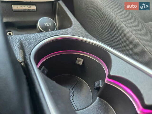 Чорний Форд Фієста, об'ємом двигуна 1.6 л та пробігом 117 тис. км за 6999 $, фото 22 на Automoto.ua