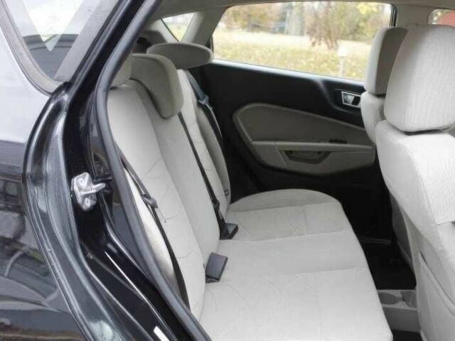 Черный Форд Фиеста, объемом двигателя 1.6 л и пробегом 110 тыс. км за 6000 $, фото 14 на Automoto.ua