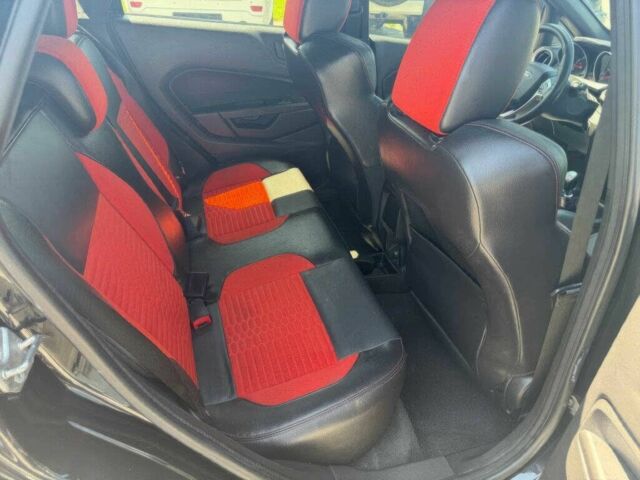 Черный Форд Фиеста, объемом двигателя 1.6 л и пробегом 71 тыс. км за 3900 $, фото 9 на Automoto.ua