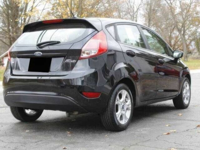 Черный Форд Фиеста, объемом двигателя 1.6 л и пробегом 110 тыс. км за 6000 $, фото 6 на Automoto.ua