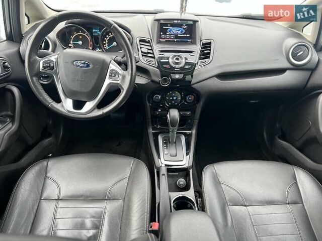 Чорний Форд Фієста, об'ємом двигуна 1.6 л та пробігом 136 тис. км за 7900 $, фото 13 на Automoto.ua
