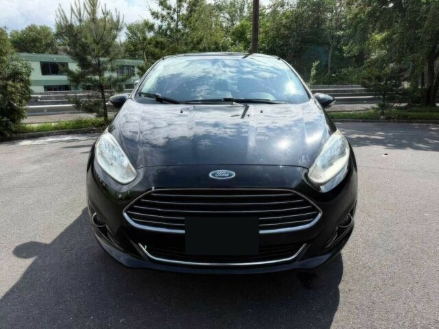 Черный Форд Фиеста, объемом двигателя 1.6 л и пробегом 47 тыс. км за 8500 $, фото 2 на Automoto.ua