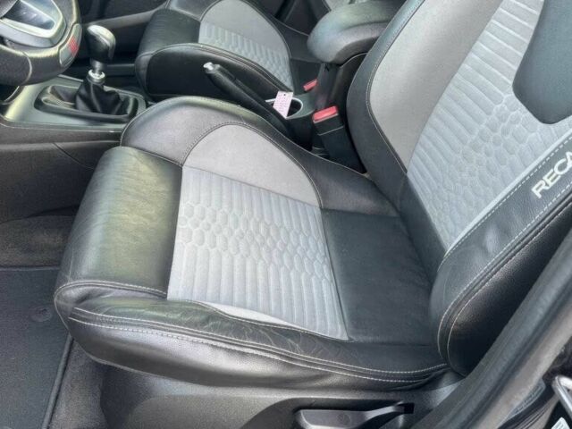 Чорний Форд Фієста, об'ємом двигуна 1.6 л та пробігом 73 тис. км за 3800 $, фото 8 на Automoto.ua