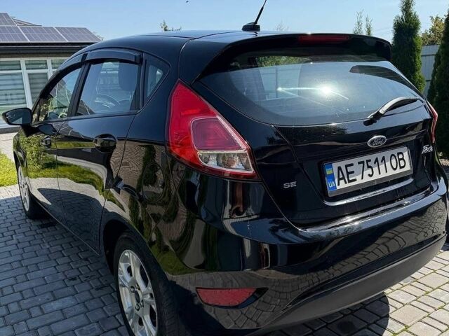 Черный Форд Фиеста, объемом двигателя 1.6 л и пробегом 130 тыс. км за 6800 $, фото 7 на Automoto.ua