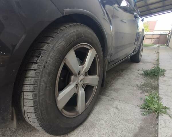 Чорний Форд Фієста, об'ємом двигуна 1.6 л та пробігом 138 тис. км за 8600 $, фото 10 на Automoto.ua