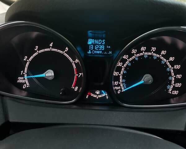 Чорний Форд Фієста, об'ємом двигуна 1.6 л та пробігом 130 тис. км за 8500 $, фото 22 на Automoto.ua