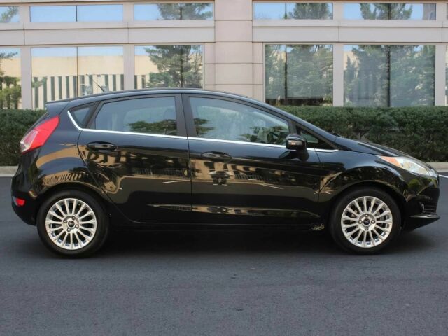 Черный Форд Фиеста, объемом двигателя 1.6 л и пробегом 79 тыс. км за 7450 $, фото 1 на Automoto.ua