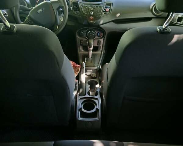 Форд Фиеста 2016 в Хмельницком на Automoto.ua Черный Форд Фиеста, объемом двигателя 1.6 л и пробегом 70 тыс. км за 7150 $, фото 3 на Automoto.ua