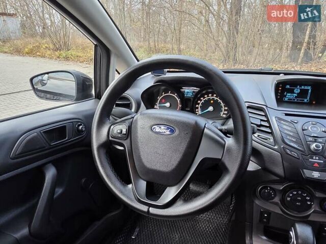 Черный Форд Фиеста, объемом двигателя 1.6 л и пробегом 71 тыс. км за 7999 $, фото 23 на Automoto.ua