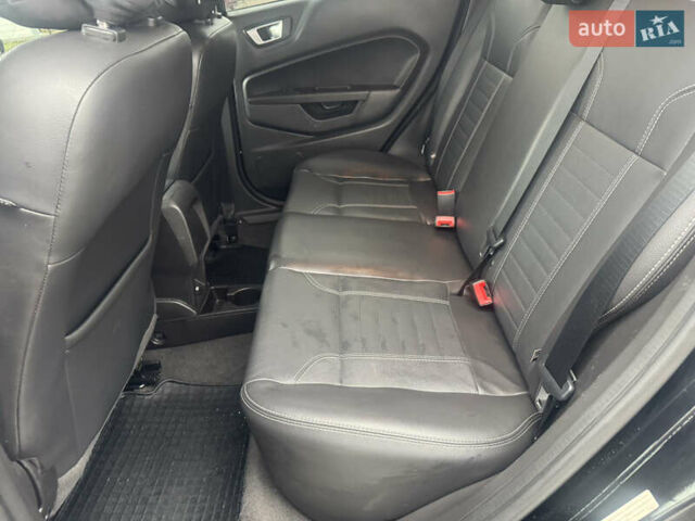 Чорний Форд Фієста, об'ємом двигуна 1.6 л та пробігом 218 тис. км за 8500 $, фото 10 на Automoto.ua