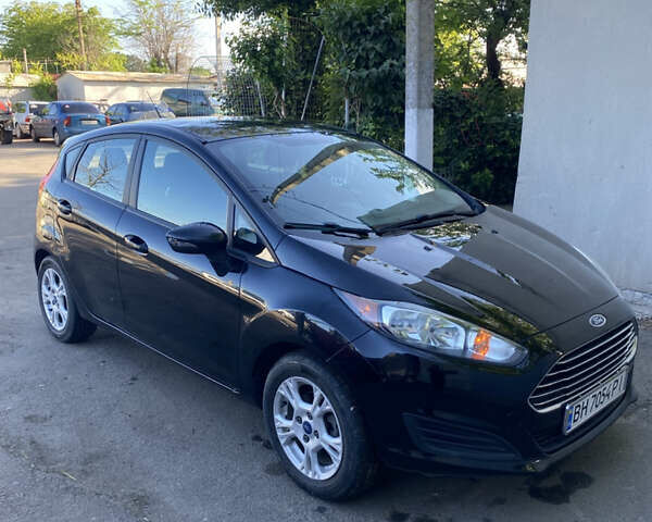 Черный Форд Фиеста, объемом двигателя 1.6 л и пробегом 131 тыс. км за 7500 $, фото 2 на Automoto.ua
