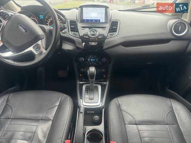 Чорний Форд Фієста, об'ємом двигуна 1.6 л та пробігом 218 тис. км за 8500 $, фото 7 на Automoto.ua