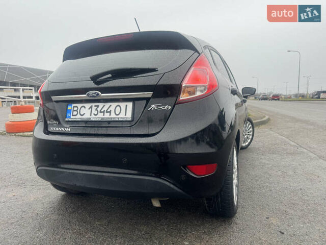 Чорний Форд Фієста, об'ємом двигуна 1.6 л та пробігом 218 тис. км за 8500 $, фото 2 на Automoto.ua