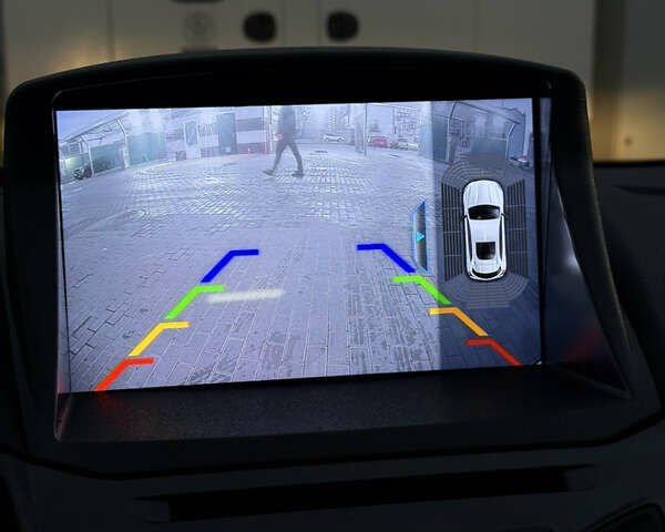 Чорний Форд Фієста, об'ємом двигуна 1 л та пробігом 131 тис. км за 8200 $, фото 15 на Automoto.ua