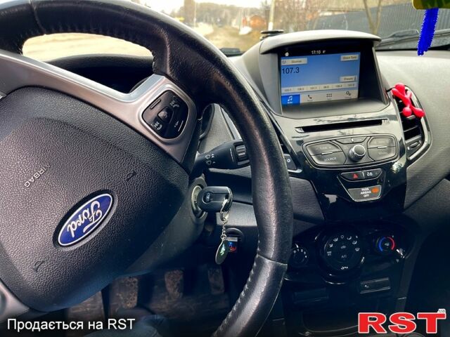 Черный Форд Фиеста, объемом двигателя 1.6 л и пробегом 194 тыс. км за 7100 $, фото 7 на Automoto.ua