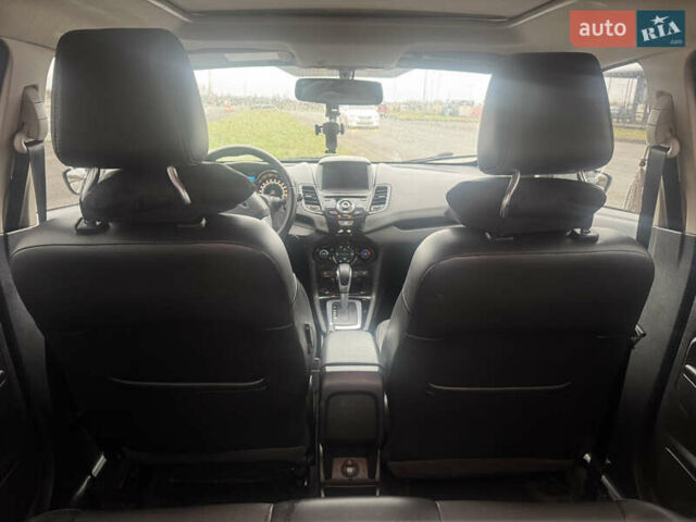 Чорний Форд Фієста, об'ємом двигуна 1.6 л та пробігом 218 тис. км за 8500 $, фото 11 на Automoto.ua