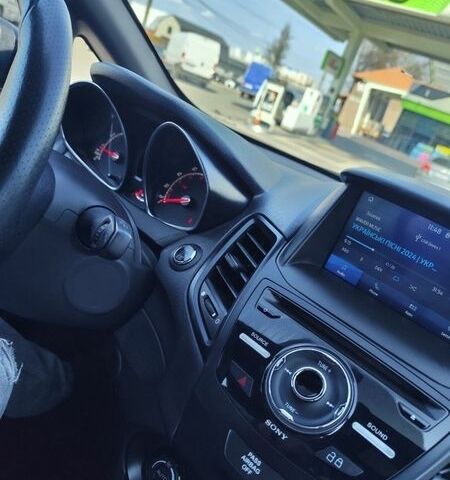 Чорний Форд Фієста, об'ємом двигуна 1.6 л та пробігом 89 тис. км за 9500 $, фото 15 на Automoto.ua