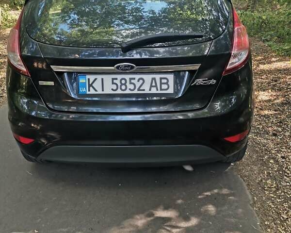 Чорний Форд Фієста, об'ємом двигуна 1.6 л та пробігом 130 тис. км за 8500 $, фото 5 на Automoto.ua