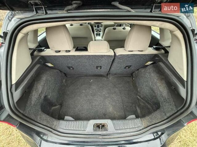 Черный Форд Фиеста, объемом двигателя 1.6 л и пробегом 117 тыс. км за 6800 $, фото 7 на Automoto.ua