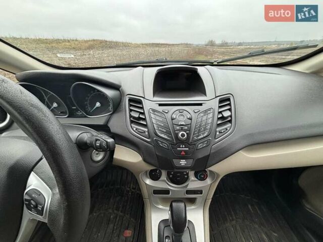 Черный Форд Фиеста, объемом двигателя 1.6 л и пробегом 117 тыс. км за 6800 $, фото 10 на Automoto.ua