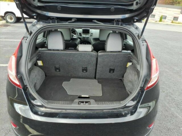 Черный Форд Фиеста, объемом двигателя 1.6 л и пробегом 60 тыс. км за 8600 $, фото 12 на Automoto.ua