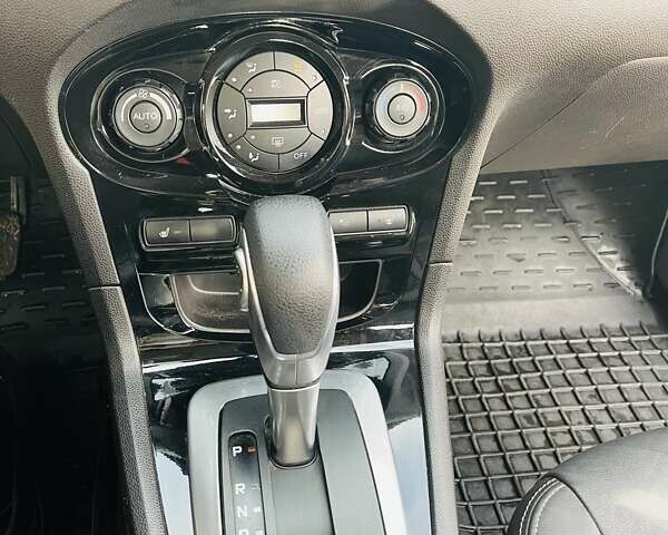 Черный Форд Фиеста, объемом двигателя 1.6 л и пробегом 122 тыс. км за 9500 $, фото 13 на Automoto.ua