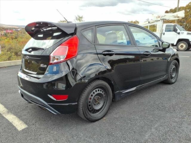 Черный Форд Фиеста, объемом двигателя 1.6 л и пробегом 51 тыс. км за 5550 $, фото 7 на Automoto.ua