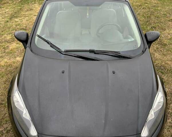 Черный Форд Фиеста, объемом двигателя 1.6 л и пробегом 117 тыс. км за 6800 $, фото 14 на Automoto.ua