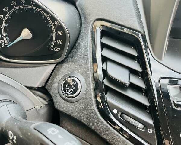 Черный Форд Фиеста, объемом двигателя 1.6 л и пробегом 122 тыс. км за 9500 $, фото 14 на Automoto.ua