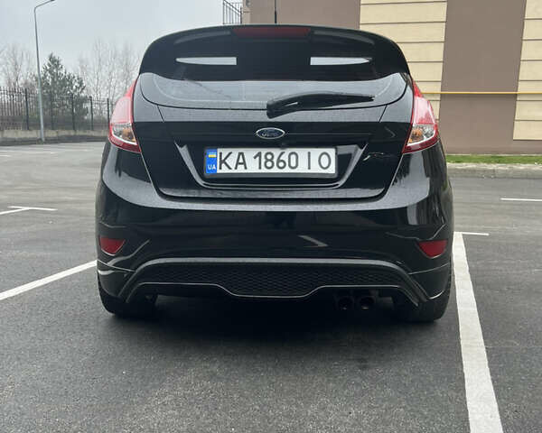 Черный Форд Фиеста, объемом двигателя 1.6 л и пробегом 95 тыс. км за 9600 $, фото 7 на Automoto.ua