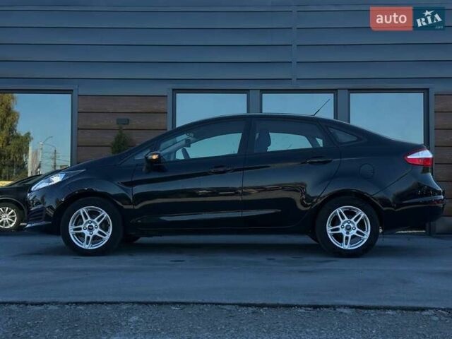 Чорний Форд Фієста, об'ємом двигуна 1.6 л та пробігом 150 тис. км за 8900 $, фото 3 на Automoto.ua