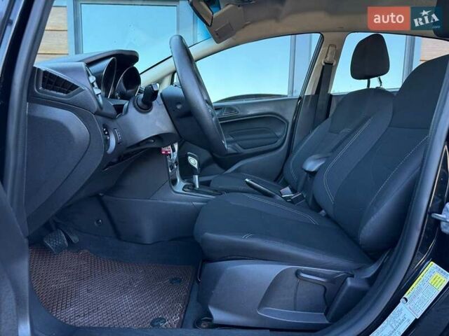 Чорний Форд Фієста, об'ємом двигуна 1.6 л та пробігом 150 тис. км за 8900 $, фото 12 на Automoto.ua