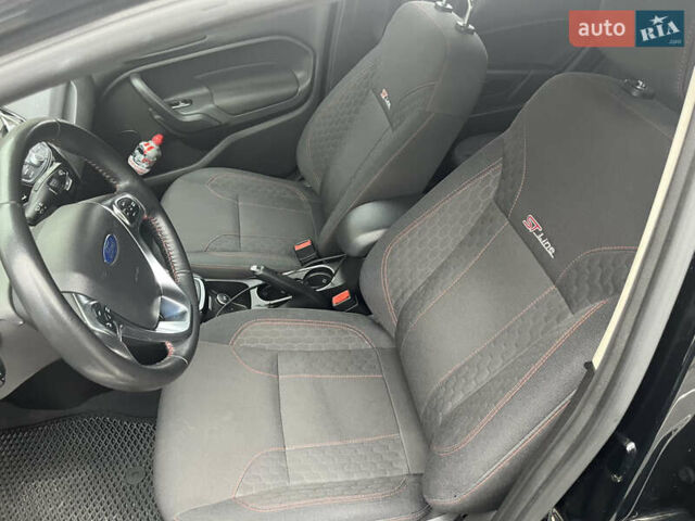 Черный Форд Фиеста, объемом двигателя 1.6 л и пробегом 95 тыс. км за 9600 $, фото 11 на Automoto.ua