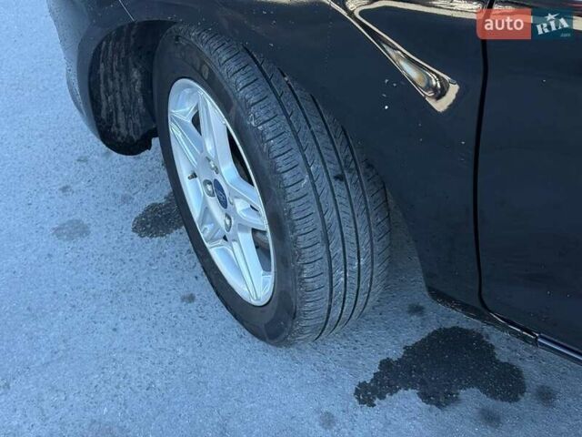 Чорний Форд Фієста, об'ємом двигуна 1.6 л та пробігом 150 тис. км за 8900 $, фото 2 на Automoto.ua