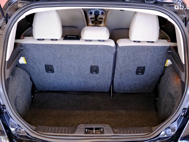 Форд Фиеста 2018 в Одессе на Automoto.ua Черный Форд Фиеста, объемом двигателя 1.6 л и пробегом 95 тыс. км за 7900 $, фото 8 на Automoto.ua