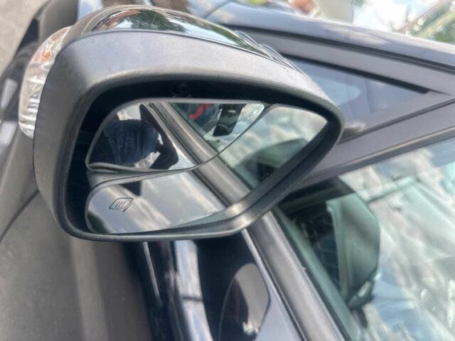 Чорний Форд Фієста, об'ємом двигуна 1.6 л та пробігом 36 тис. км за 6000 $, фото 12 на Automoto.ua