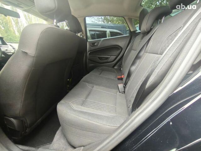 Черный Форд Фиеста, объемом двигателя 1.6 л и пробегом 84 тыс. км за 9500 $, фото 11 на Automoto.ua