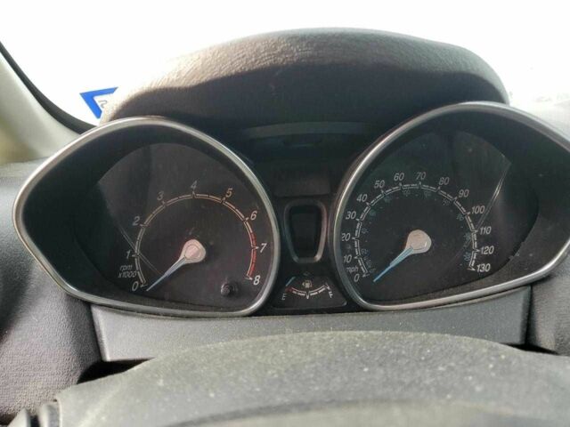 Черный Форд Фиеста, объемом двигателя 1.6 л и пробегом 100 тыс. км за 6500 $, фото 8 на Automoto.ua