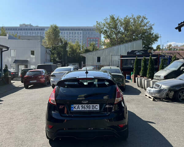 Черный Форд Фиеста, объемом двигателя 1.6 л и пробегом 42 тыс. км за 9500 $, фото 4 на Automoto.ua