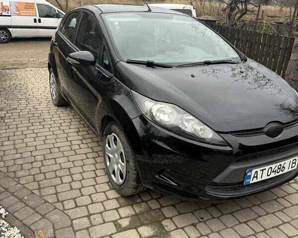 Чорний Форд Фієста, об'ємом двигуна 1.24 л та пробігом 190 тис. км за 5900 $, фото 2 на Automoto.ua