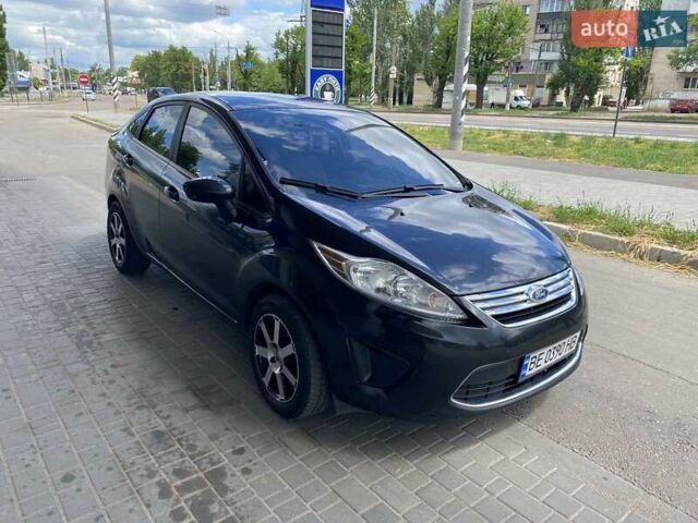 Черный Форд Фиеста, объемом двигателя 1.6 л и пробегом 340 тыс. км за 6599 $, фото 2 на Automoto.ua